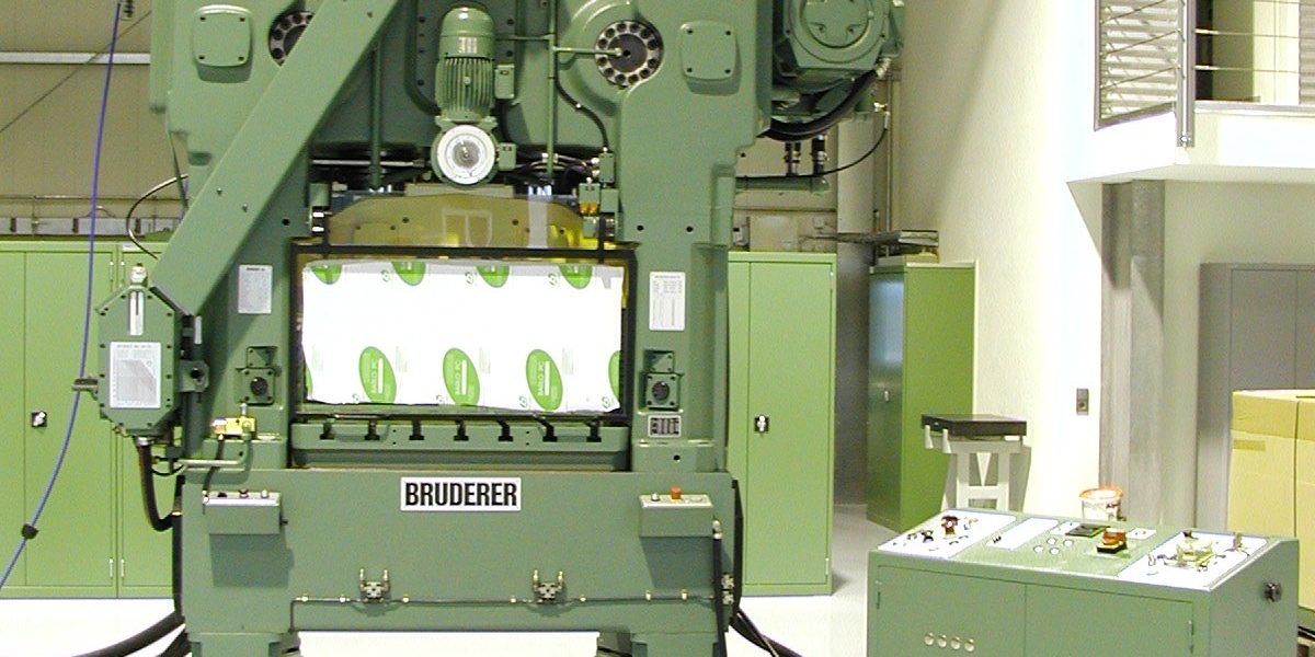 bruderer-bsta-110-archivbild-p641-1